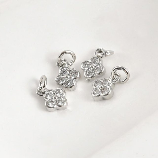 Anhänger Charm Kleeblatt, 14K Goldplattiert, Zirkonia, Messing, Damen - Bild 1