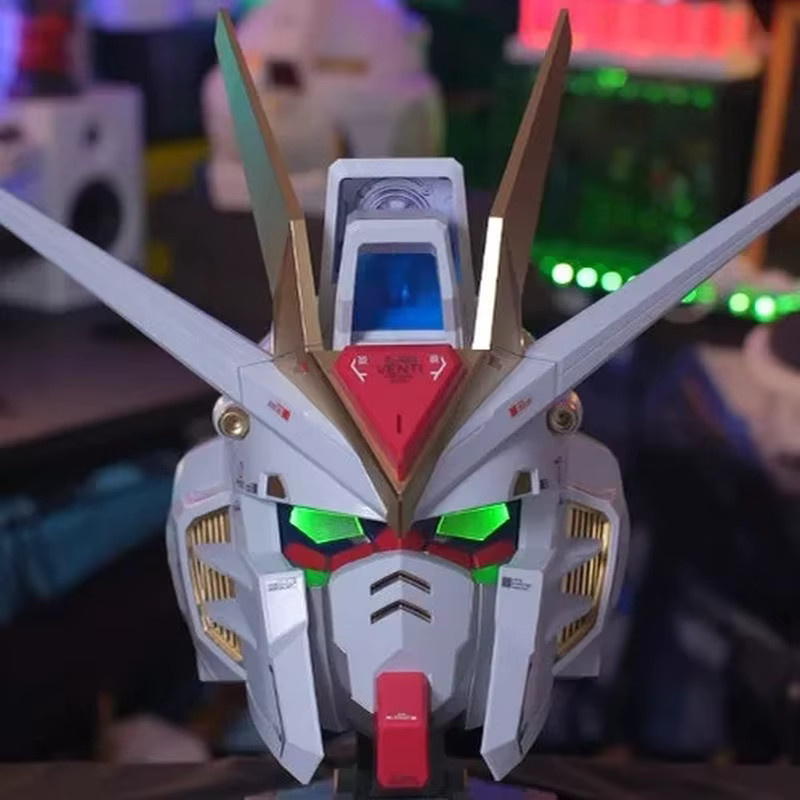 TAKARA TOMY Strike Freedom LED-Leuchthelm, Tragbare Maske, Cosplay-Requisite, Desktop-Ornament, Sammlermodell - Bild 4