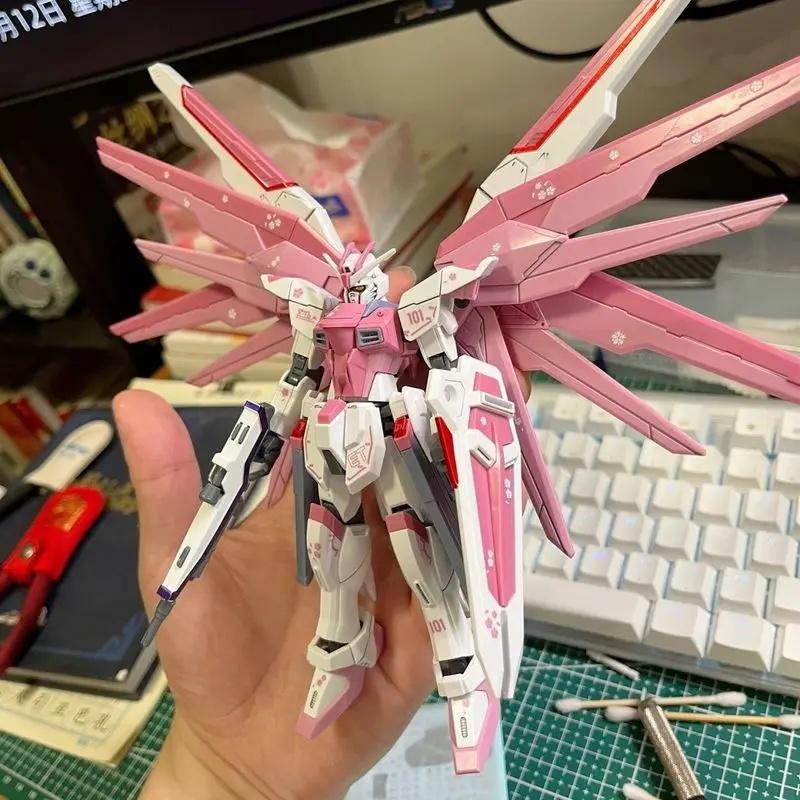Yiran toy 1 Freedom ZGMF-X10A Freedom Freshman Ver Kirschblüten-Farbschema Mecha Bausatzmodell ab 14 Jahren - Bild 4