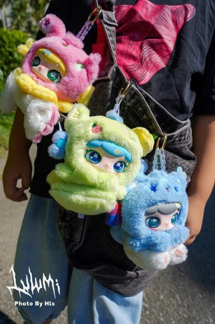 52TOYS Lulumi Reise In Die Wolke, Plüsch Puppe, Schlüsselbund Anhänger - Bild 1
