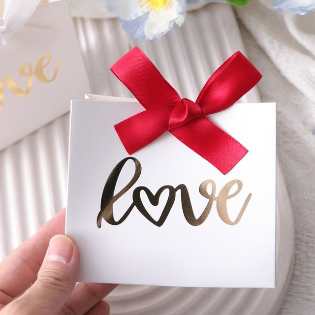 Mini-Süßigkeitenboxen für Valentinstag mit goldgeprägten Liebesmotiven in Weiß, Gold und Gelb, Packung mit 10, 20 oder 50 Stück aus Papier - Bild 1