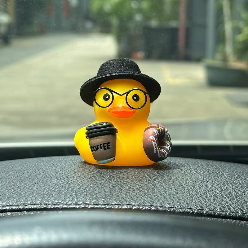 BXA Coffer Auto-Gummiente als gelbe Dekoration für dein Armaturenbrett aus Kunststoff - Bild 3