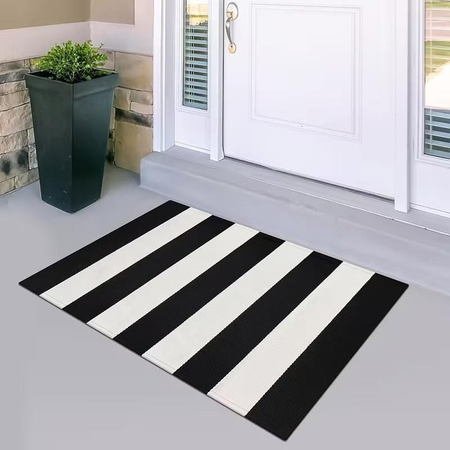 XiaoLu001 Gestreifte Fußmatte aus Polyester in Schwarz, rutschfest und maschinenwaschbar, B/T: 80 x 50 cm - Bild 1