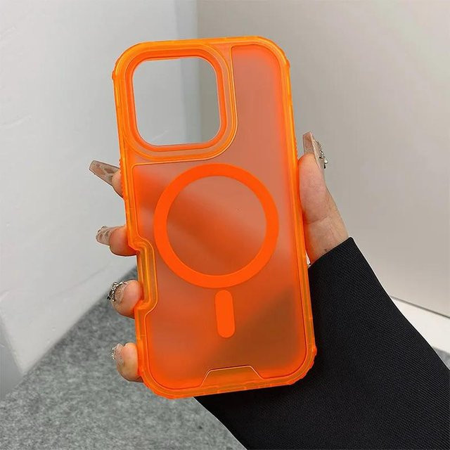 Stoßfeste MagSafe Handyhülle von Bai Fen Bai-Digital 3C für iPhone 11 bis iPhone 16 Pro Max in Orange mit mattierter Panzerabdeckung und Unterstützung für kabelloses Laden - Bild 1