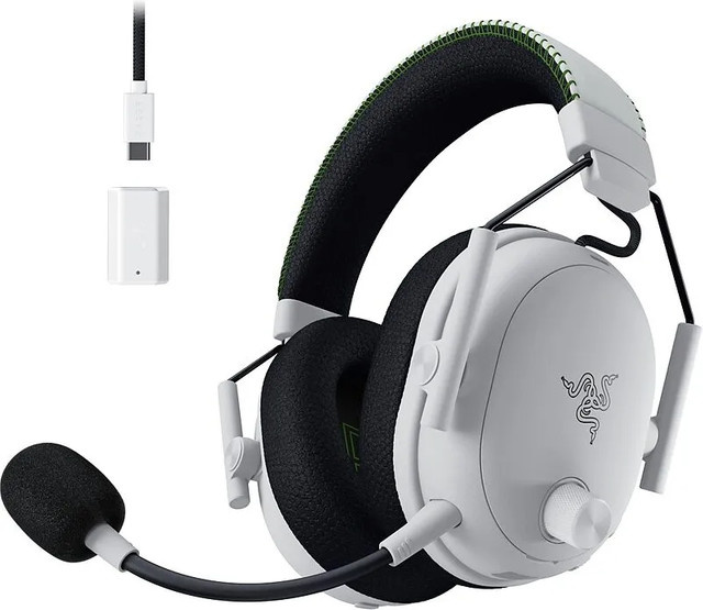 Razer BlackShark V3 Pro Gaming-Headset für Xbox in White mit Bluetooth und 3,5 mm Klinke - Bild 1