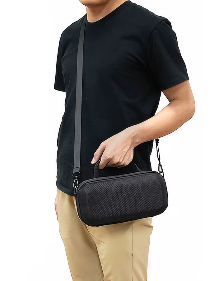 JBL Charge 6 Audio-Organizer: Harte EVA-Reisetasche als Umhängetasche mit verstellbarem Schultergurt in Schwarz - Bild 6