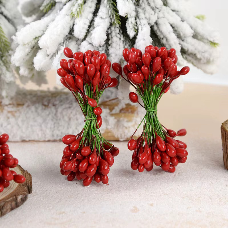 25 Stück rote Doppelköpfige Mini-Blumenstaubblätter aus Kunststoff für DIY-Bastelarbeiten, Hochzeitsdekoration und Scrapbooking - Bild 3