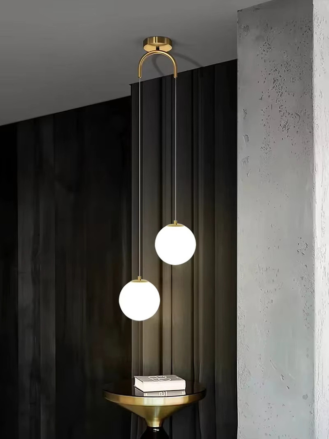 Moderne Glas-Pendelleuchte Ramalho in Transparent mit weißem Globe-Design für Wohnzimmer und Schlafzimmer - Bild 4
