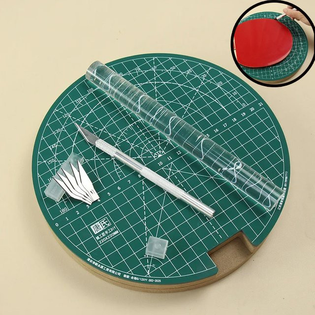 Tischtennis-Gummi-Schneidematte-Set mit Schneidemesser in Grün zum DIY-Zuschneiden von Tischtennisschlägern - Bild 1