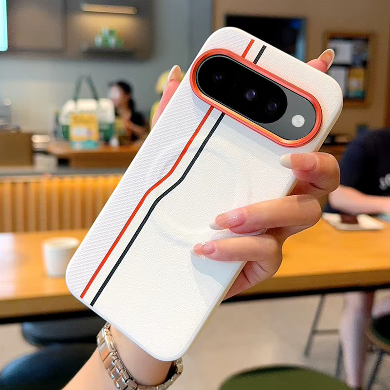Magnetische matte Lederhülle für Google Pixel 10 Pro XL und Pixel 10 Pro in Grau mit Linsenschutz und kabelloser Ladefunktion - Bild 4