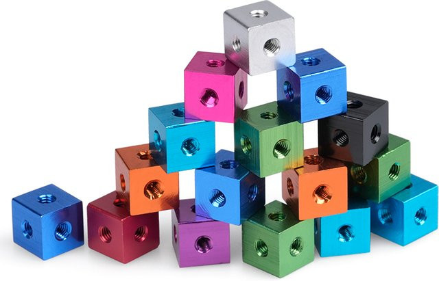 Angooter Mutterblock aus Aluminiumlegierung mit 6-seitigen Schraubenlöchern für M3 M4 M5 M6 in Gold und Multicolour - Bild 1