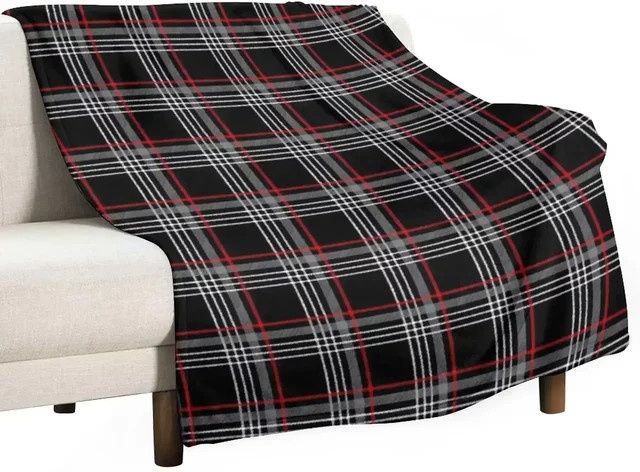 GTI Tartan-Überwurfdecke aus weichem Plüsch im Retro-Stil, Mehrfarbig, B/T: 127,0 x 101,6 cm - Bild 1
