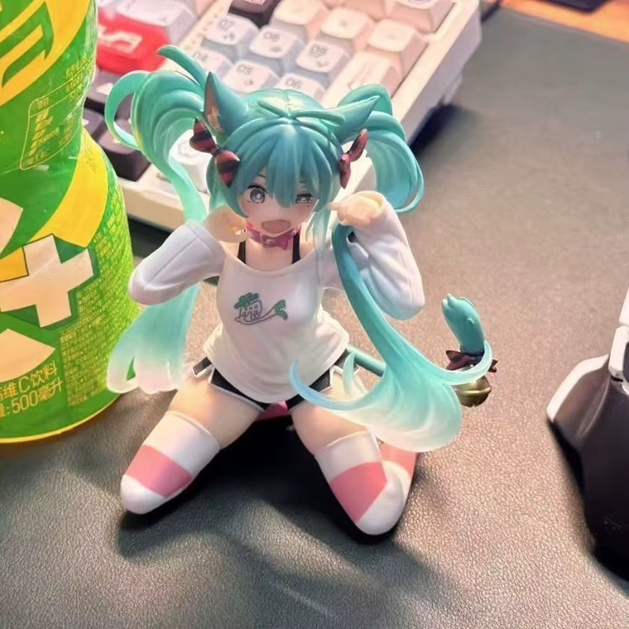 Bandai Hatsune Miku Neko T-Shirt Ver., Actionfigur, 11cm - Bild 3