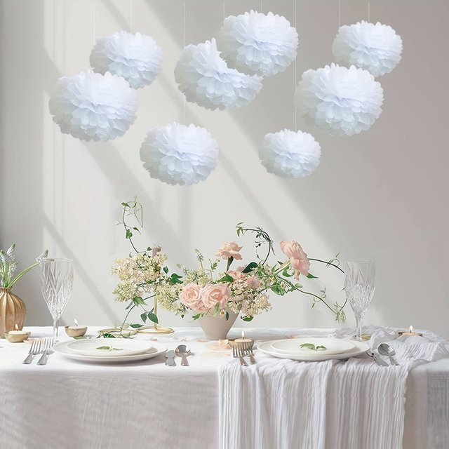 12er Set weiße Seidenpapier-Pompons als hängende Papierkugeln für deine Partydekoration und DIY-Blumenarrangements - Bild 1