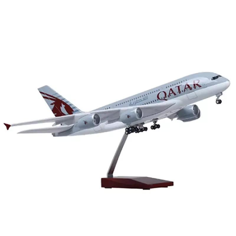 Hang Kun A380 Qatar Airline Druckguss-Flugzeugmodell, Maßstab 1:160, mit Licht und Rädern - Bild 2