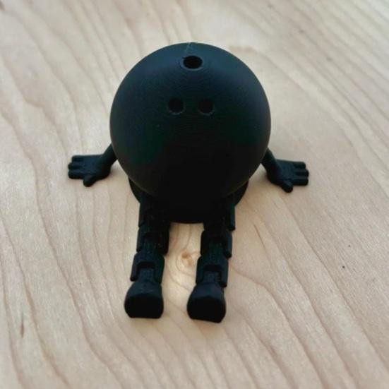 Bowlingkegel Figur mit beweglichen Beinen von Full in Love House als dekoratives Bowlingkugel Ornament aus PLA für dein Zuhause oder Büro - Bild 4