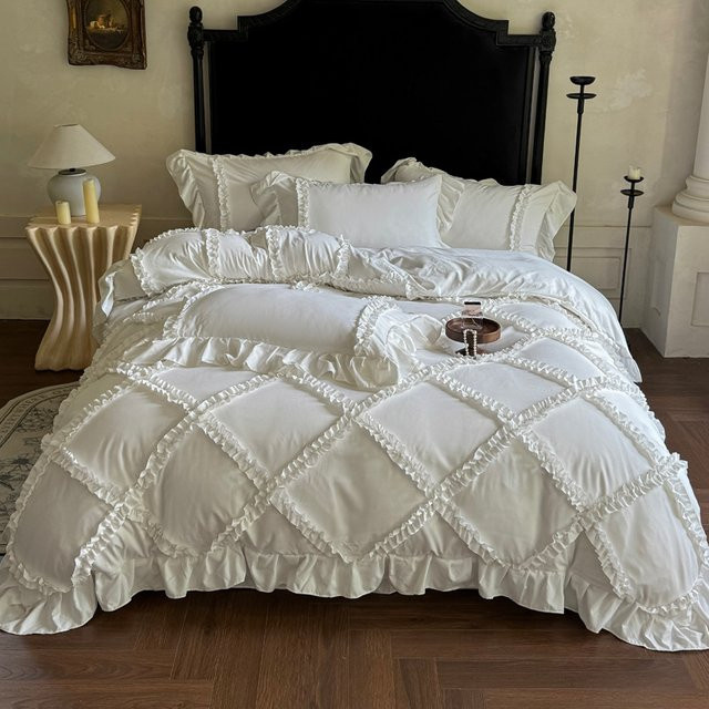 Gooogos 4-teiliges Bettwäsche-Set im französischen Prinzessinnen-Stil mit Rüschen in Pink für King-Size-Betten inklusive Bettbezug, Spannbettlaken und Kissenbezügen mit Reißverschluss - Bild 1