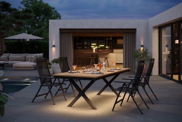 OUTFLEXX Luminara Garten-Essgruppe mit 4 Klappstühlen und LED-Beleuchtung, Anthrazit Matt, B/T/H: 240 x 100 x 75 cm, Aluminium und Holzimitat - Bild 1
