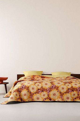 Jotex Tagesdecke FRIDA mit floralem Muster in Braun und Multicolour, gesteppt aus Bio-Baumwolle - Bild 1