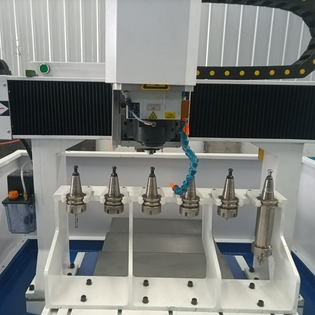 MINGLAN CNC-Metallgraviermaschine für Formenbau in Weiß, B/T: 400 x 400 mm und 600 x 600 mm - Bild 1
