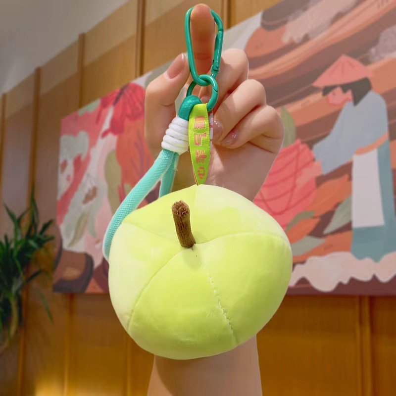 Niedriger Apfel-Plüschanhänger in Rot und Grün als Cartoon-Früchte-Schlüsselanhänger und Rucksack-Zubehör - Bild 3