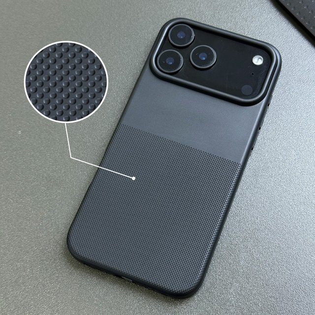 AKABEILA Stoßfeste TPU-Handyhülle mit matter Textur für iPhone 11 bis iPhone 17 Pro Max in Schwarz und Blau - Bild 1