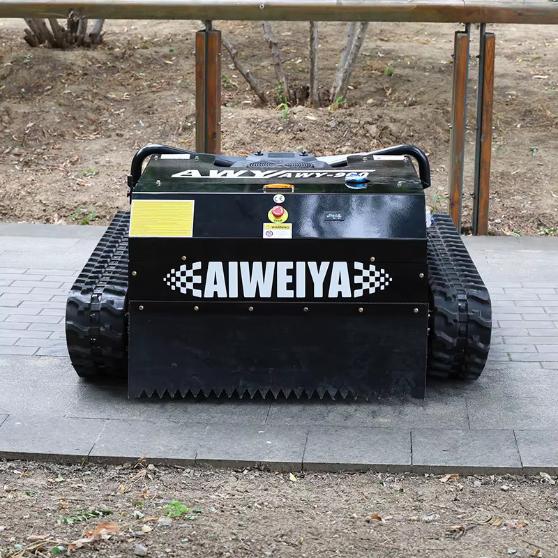 TONGZHONG CE 900mm Allterrain-Rasenmäher mit Raupenantrieb, 4-Takt-Motor, Selbstfahrend, Zero-Turn, RC-Roboter mit GPS in Schwarz - Bild 3
