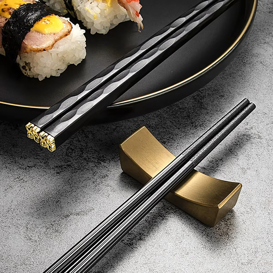 5 Paar AJOYOUS Essstäbchen aus Metall in Schwarz Matt für Sushi und Koreanische Küche - Bild 3