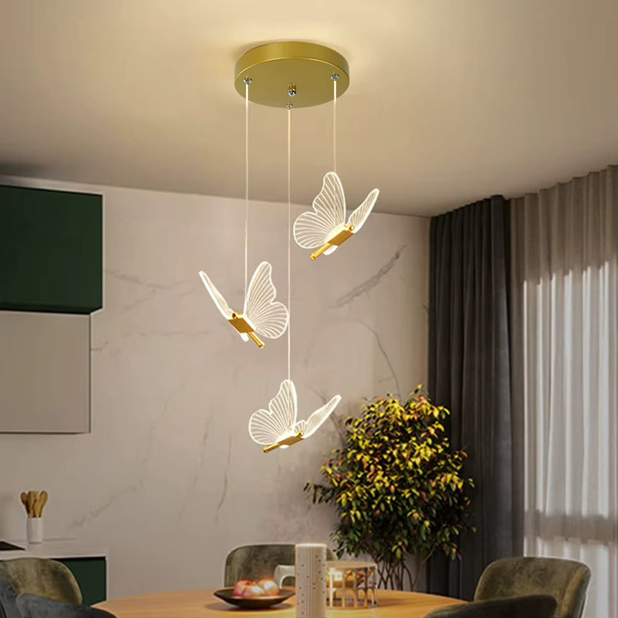 Moderne LED Schmetterling-Pendelleuchte von ludengchaoshi in Gold/Messing mit 3-Farben-Licht für Wohnzimmer und Esszimmer - Bild 2