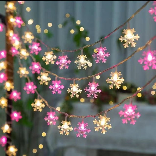 Bunte LED Schneeflocken Lichterkette für Weihnachten, batteriebetrieben für Indoor und Outdoor Dekoration - Bild 1