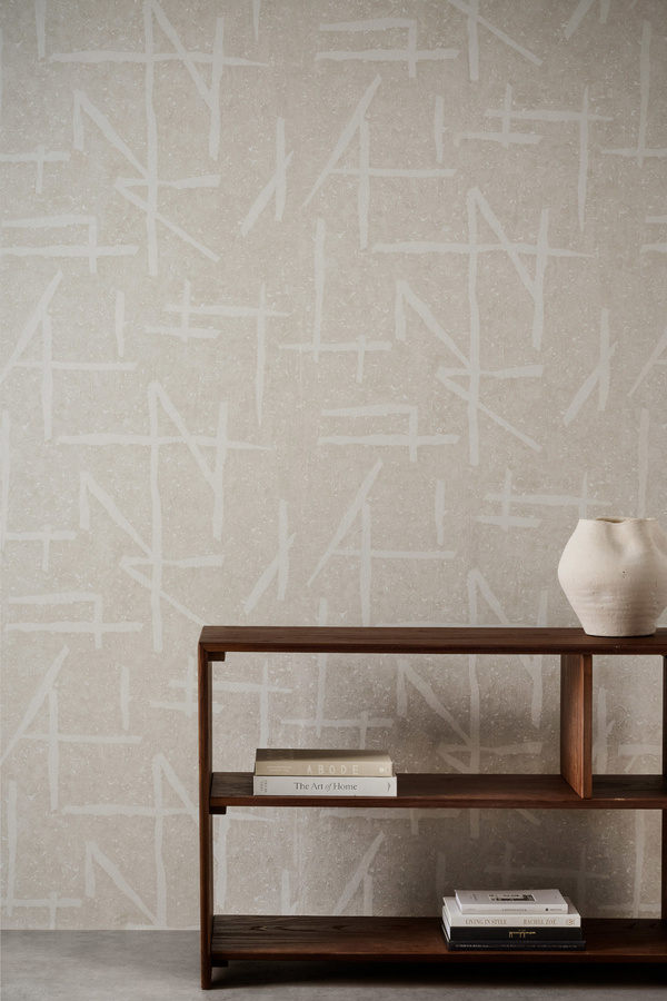 Harlequin Tapete Dolmens in Chalk/Porcelain mit abstraktem Design in Gold, Grau und Beige, vorgestärkt aus Vinyl - Bild 2