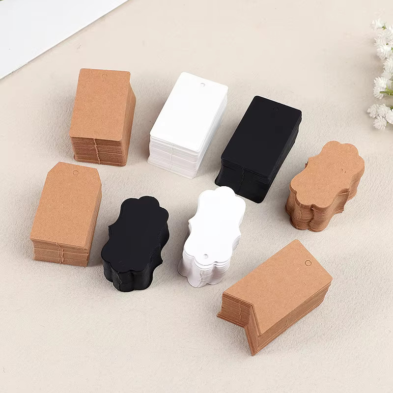 100 Stück Kraftpapier-Etiketten von ZQNYCY in Braun mit Schnüren, B/H: 5 x 3 cm - Bild 2