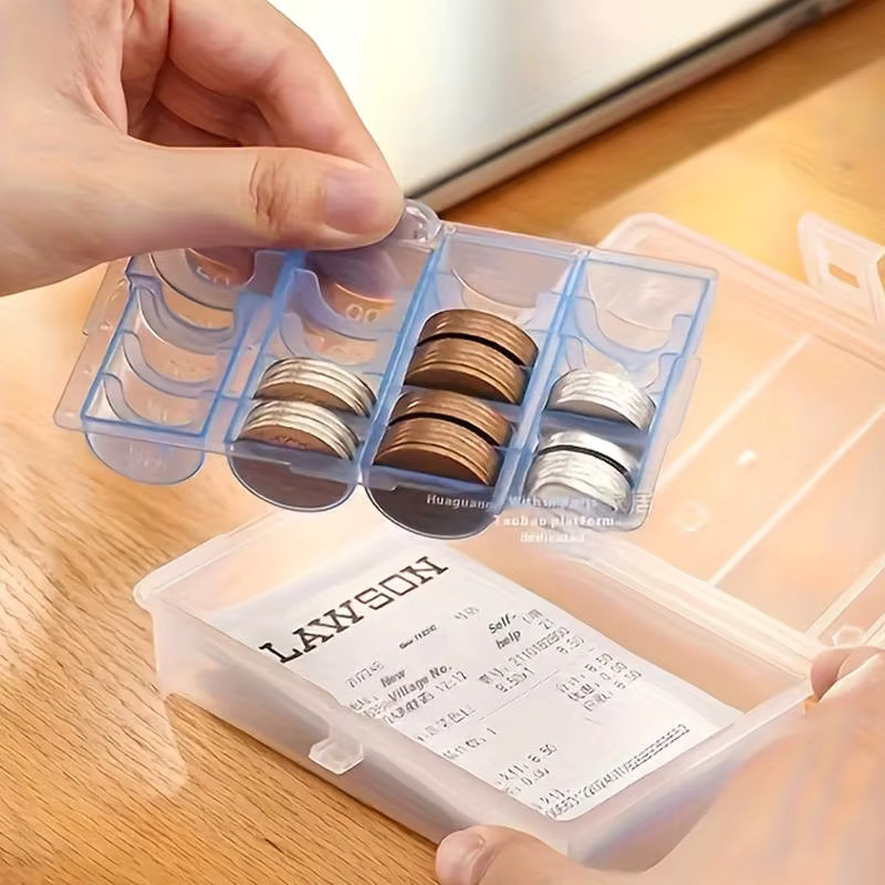 Clyine Staubdichte Münzaufbewahrungsbox aus Kunststoff in Blau und Transparent mit Kleingeld-Fächern für Spielwährungs-Geldmünzen - Bild 2