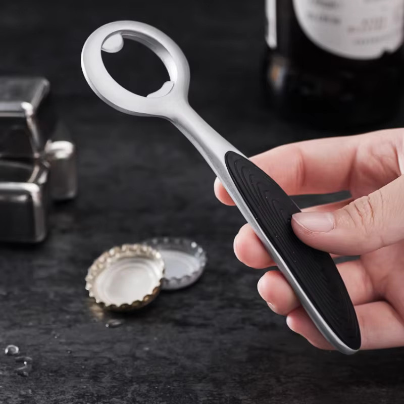 Multifunktionaler Bierflaschenöffner und Weinöffner in Silber, rund - Bild 5