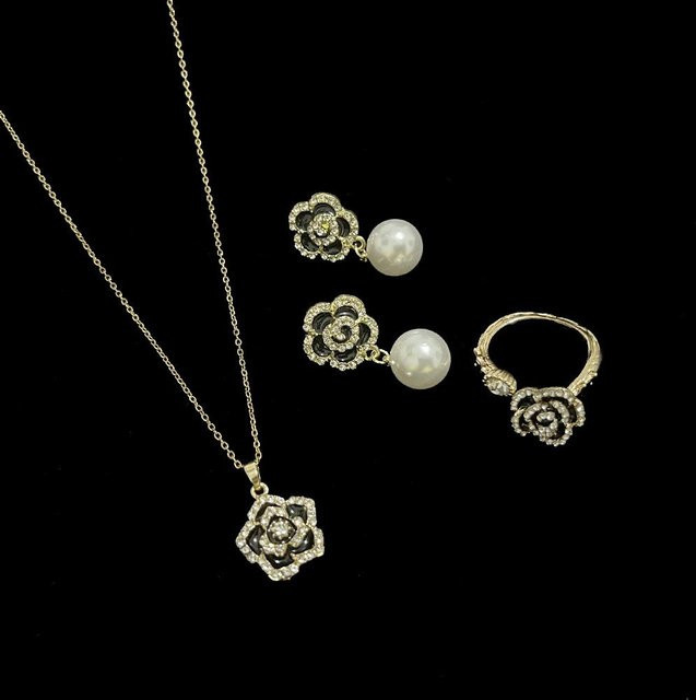 Schmuck-Set Halskette, Ohrringe, Ring, Kupfer, Schwarz, Zirkonia, Perle, Damen - Bild 1