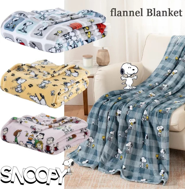 Snoopy Decke von Bandai in Koralle, weiche Fleece-Sofadecke mit niedlichem Cartoon-Design für Erwachsene - Bild 1