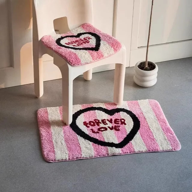 VIKAMA Love Heart Teppich in Pink, waschbarer Imitations-Kaschmir-Teppich mit Herzform, rutschfest und modern für Flur oder Badezimmer - Bild 1