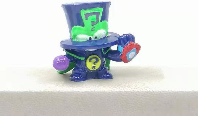 Superthings Neon Blast Enigma, Einzelfigur, 1-teiliges Set - Bild 1