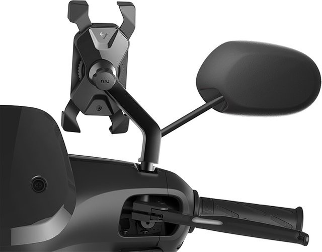 Niu Scooter Handyhalterung in Schwarz für Smartphones von 3,5 bis 5,5 Zoll - Bild 1