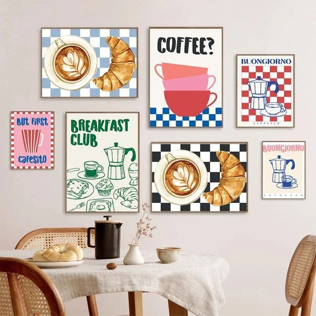 Minimalistisches Leinwand Poster mit Kaffee und Croissant für dein Home Cafe Dekor - Bild 1
