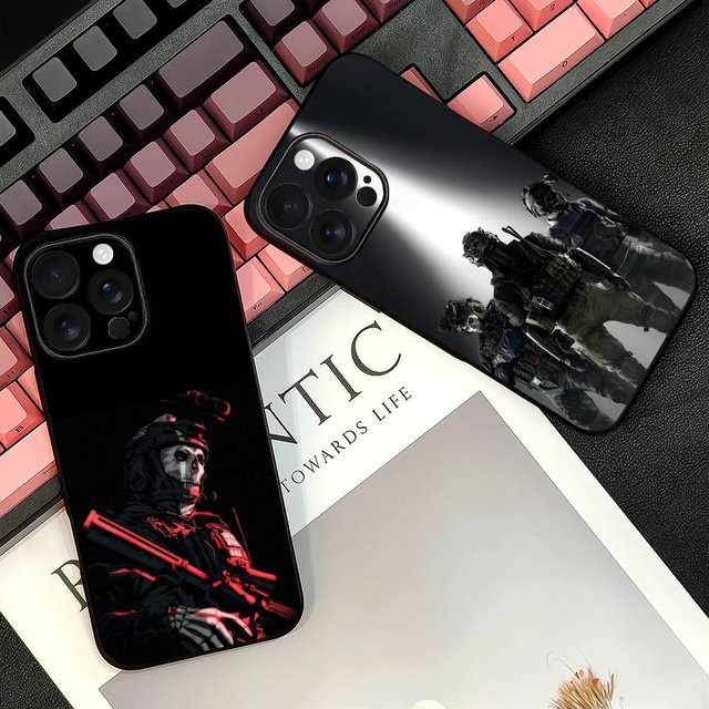 Handyhülle Call of Duty Style für Apple iPhone 17, 16 und 15 ProMax in Schwarz mit Satin-Glanz-Finish - Bild 1