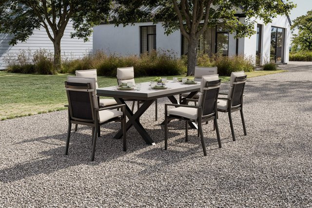 OUTFLEXX Serro Garten-Essgruppe in Anthrazit Matt und Schwarz mit ausziehbarem Tisch und 6 Stapelsesseln inklusive Auflagen, Tisch B: 200 bis 260 cm, T: 100 cm - Bild 1