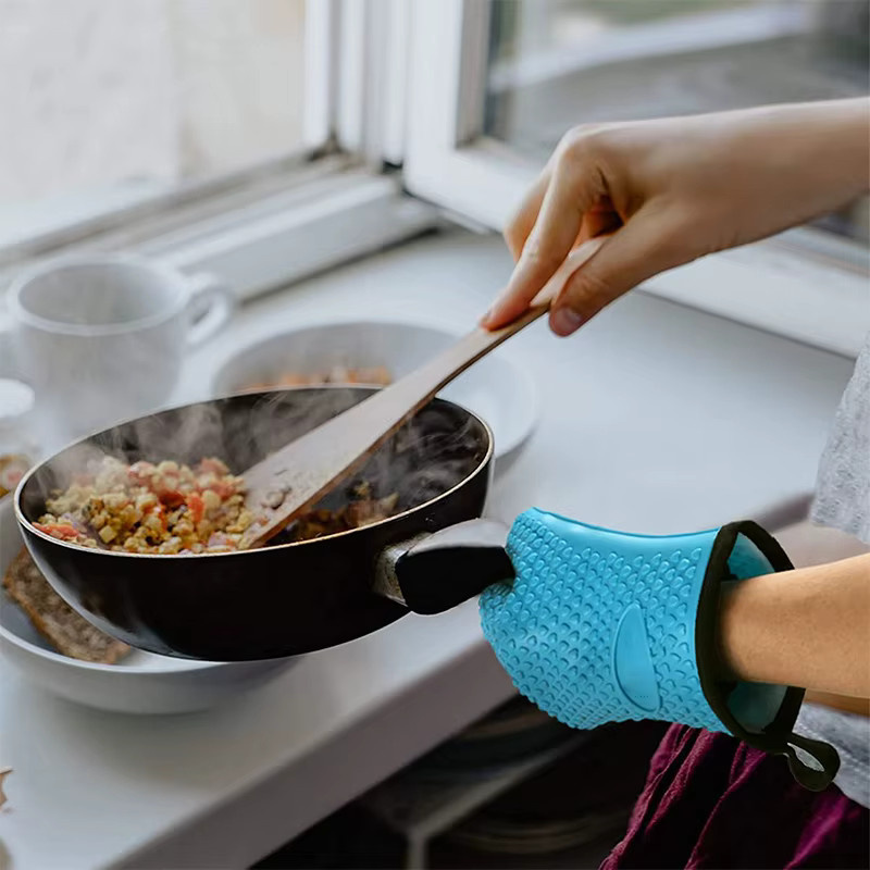 Venlohome Isolierte Silikon Ofenhandschuhe zum Backen und Grillen in Orange und Blau - Bild 3