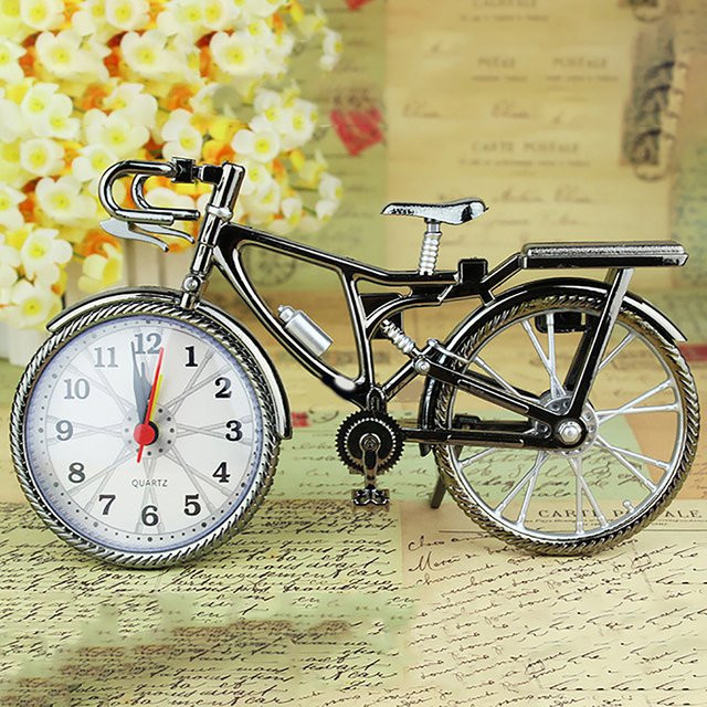 Hausgarten Vintage Tischwecker in Fahrradform mit arabischen Ziffern aus Metall in Bronze - Bild 1