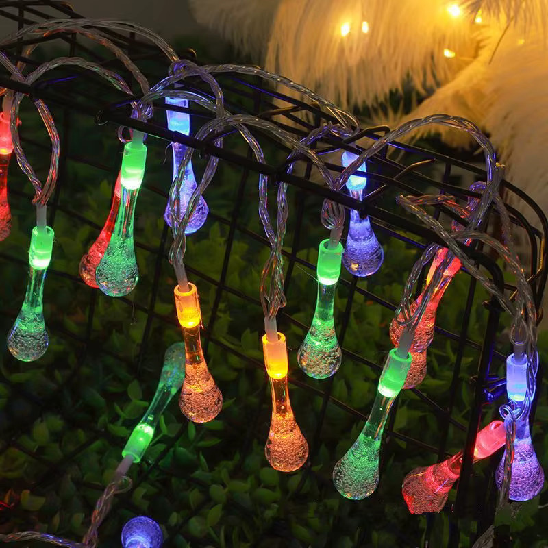 LED Wassertropfen Lichterkette mit USB-Anschluss in Warmweiß und Multicolour für Weihnachts- und Partydekoration - Bild 5