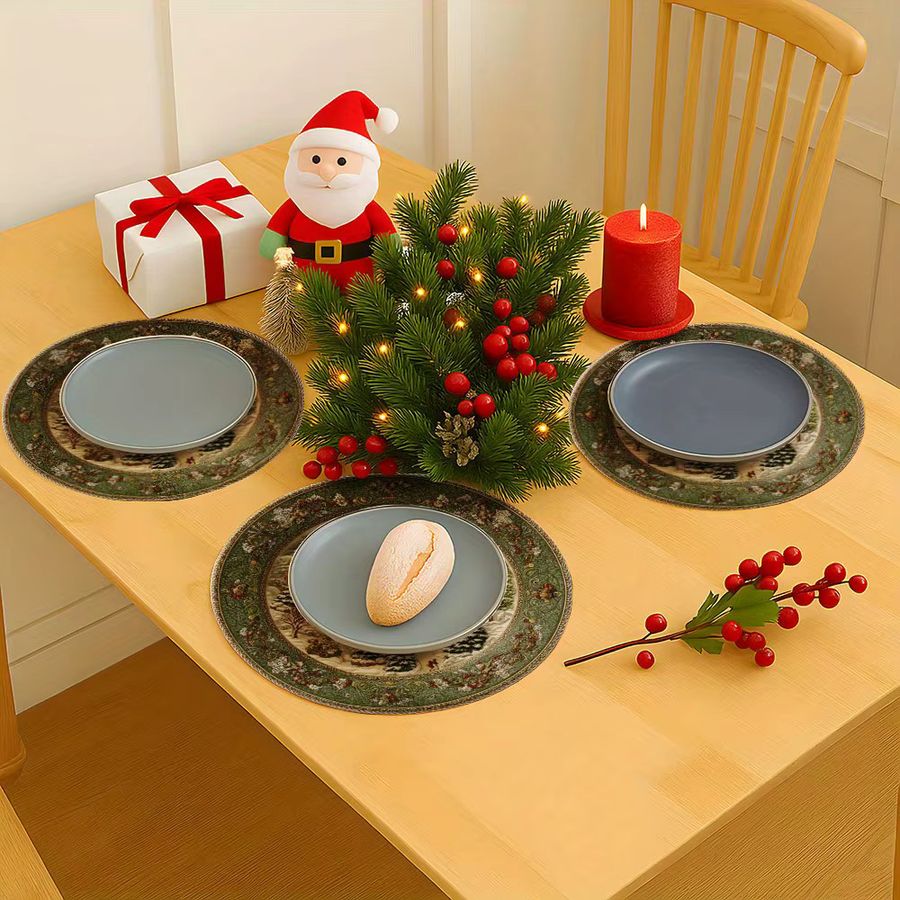 VIKAMA 4er Set Platzset Winterlandschaft mit Kiefernwald und Schneemann zur Tischdekoration - Bild 3