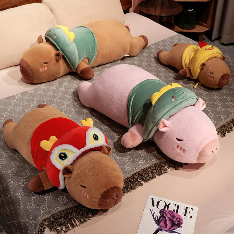GDzaccly Capybara Langes Kissen Plüschtier mit Hut Dinosaurier 60cm - Bild 1