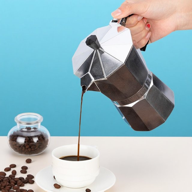 RSCHEF Moka-Kanne aus Aluminium in Silber für Espresso und klassischen Kaffee - Bild 1