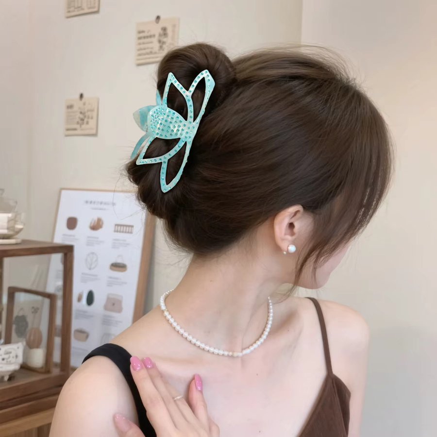 MEPHINA Haarspange Lotus-Design mit Diamanten, Damen - Bild 3