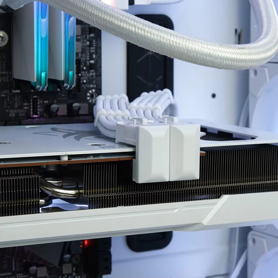 ATX 8 Pin auf 6 Pin Power Adapter 180 Grad abgewinkelt in Weiß für Grafikkarte GPU - Bild 5